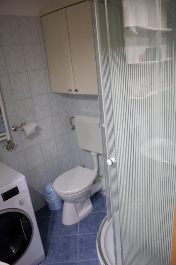 Csalogany Apartman Apartment เซคซาร์ด ภายนอก รูปภาพ